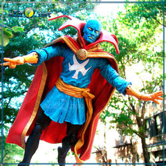 Коллекционная фигурка Доктор Стрэндж. Marvel Disney. Doctor Strange. Action Figure. Марвел, Дисней оригинал