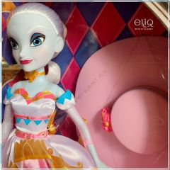 Большая кукла Disney Parks Carrie Attractionistas Кэрри Дисней оригинал