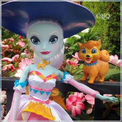 Большая кукла Disney Parks Carrie Attractionistas Кэрри Дисней оригинал