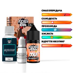 Набір F*cked Lab Cola Salt MIX Kit — флакон із ароматом класичної коли перед коробкою на білому фоні