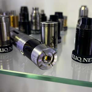 KangerTech K-Simar 510 регульований конектор з нержавіючої сталі - фото товару в магазині ELIQ поруч з атомайзерами