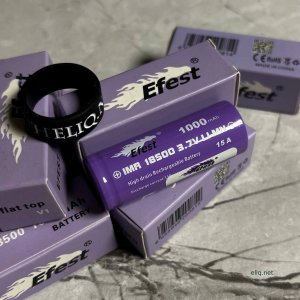 Бічний вигляд Efest IMR 18500 з чітко видимими написами про 15А та іншими характеристиками