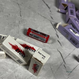 Маркування та написи на бічній поверхні акумулятора Efest IMR 18500 1100mAh Flat Top